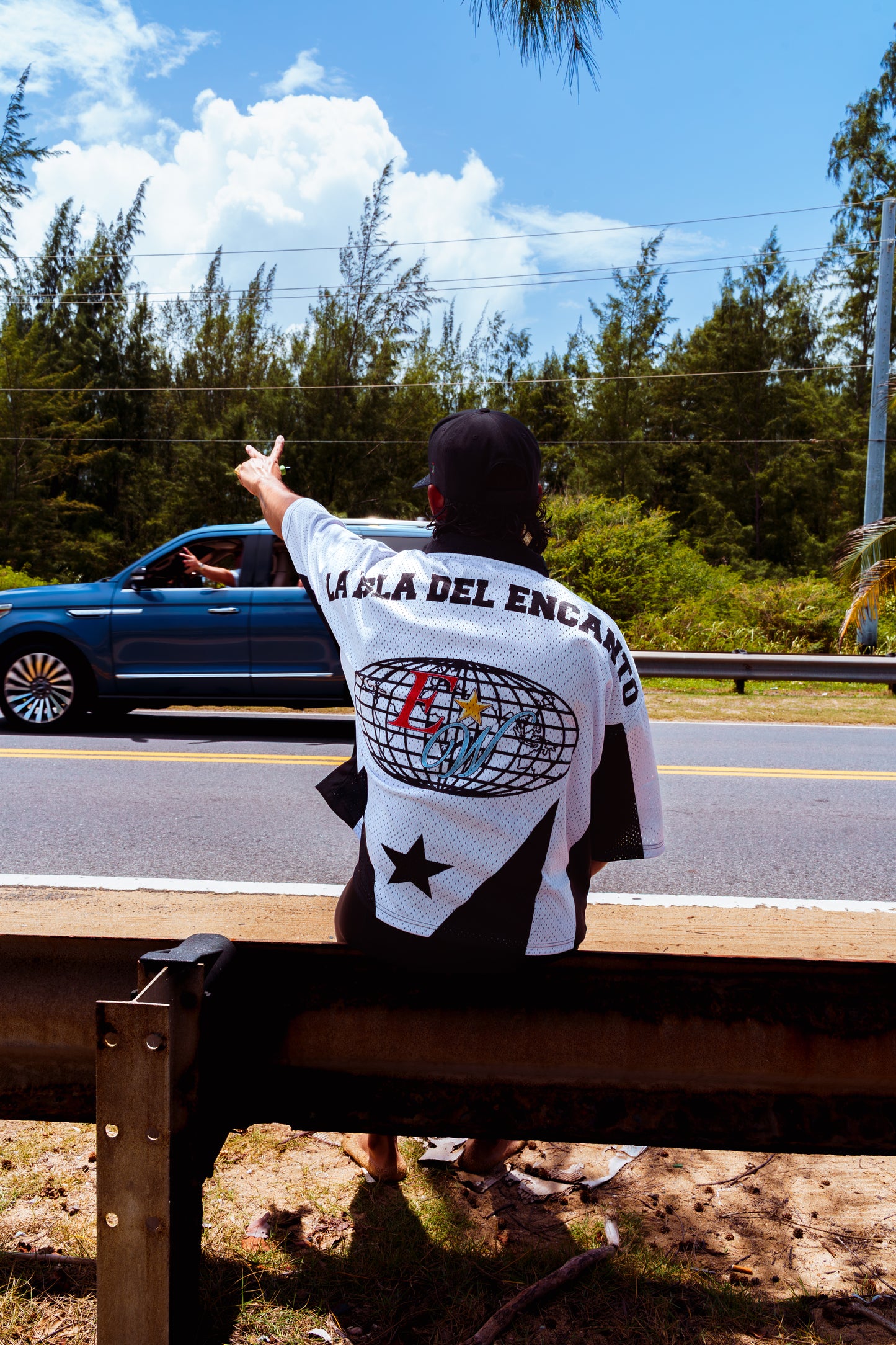 LOS QUERENDONES DE LA SALSA B&W FLAG JERSEY