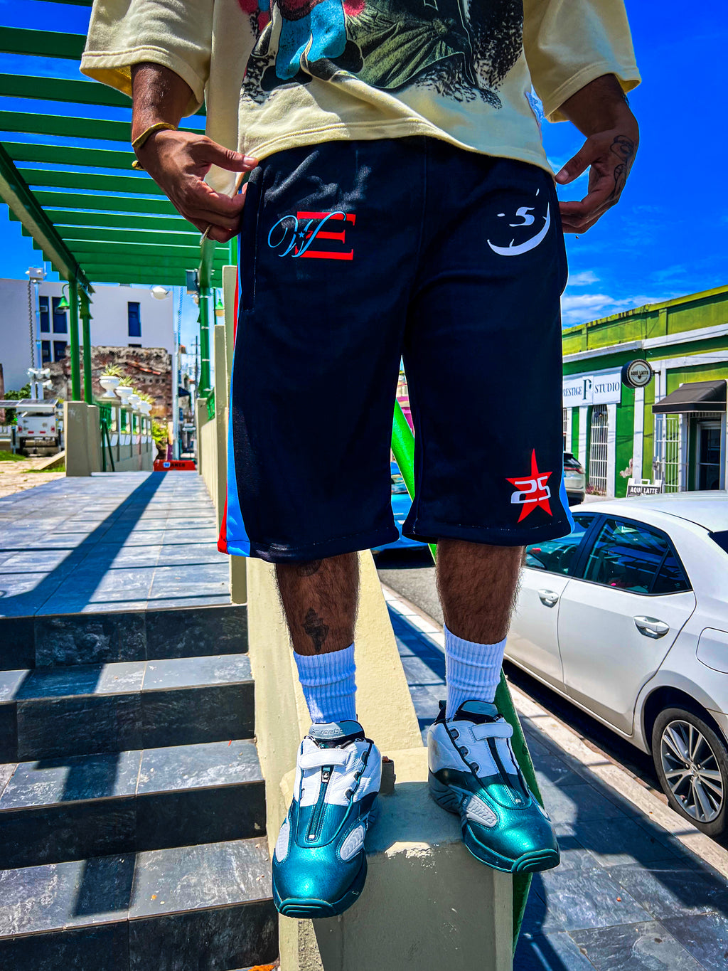 TIME IS LIMITED ESSENTZIALS CONVERTIBLE TRACKPANTS