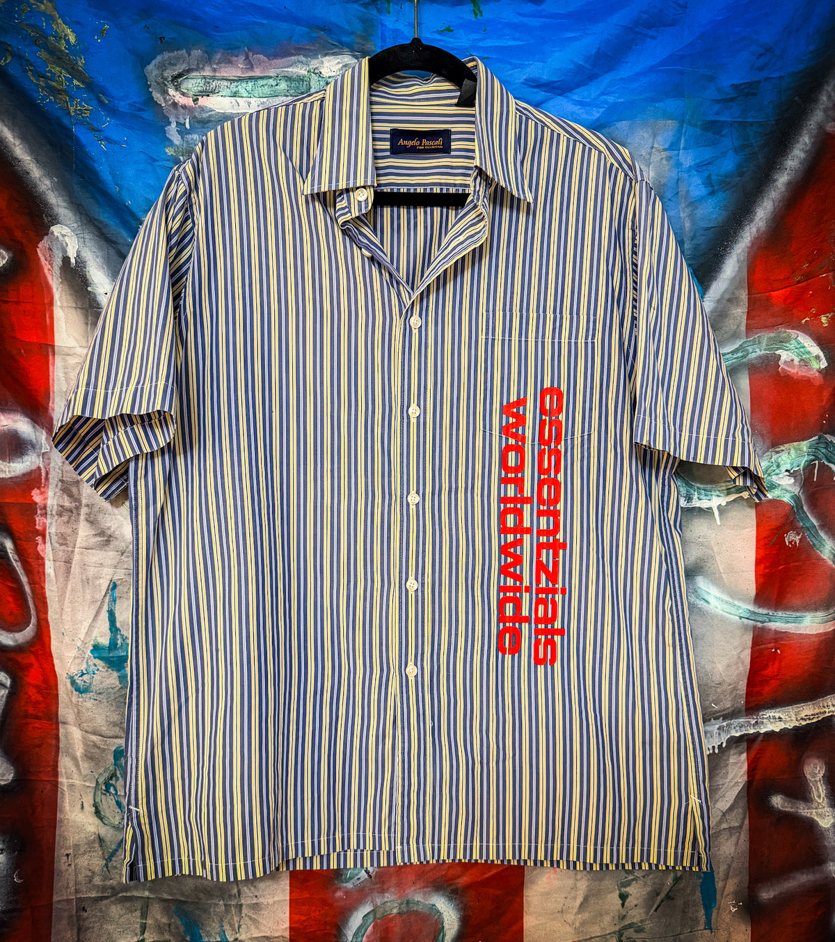 POR AMOR AL ARTE BUTTON UP