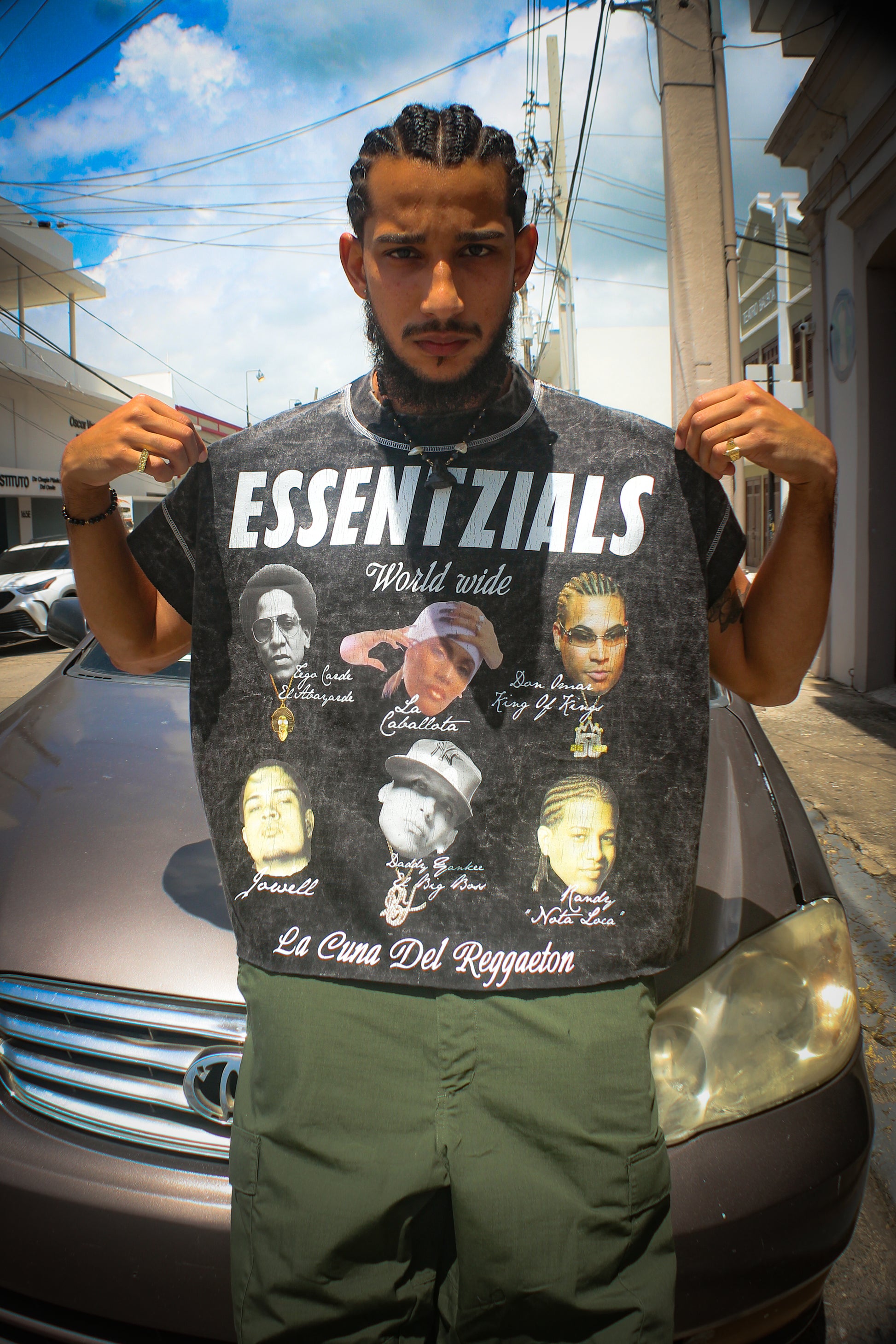 LA CUNA DEL REGUETON MUSCLE TEE