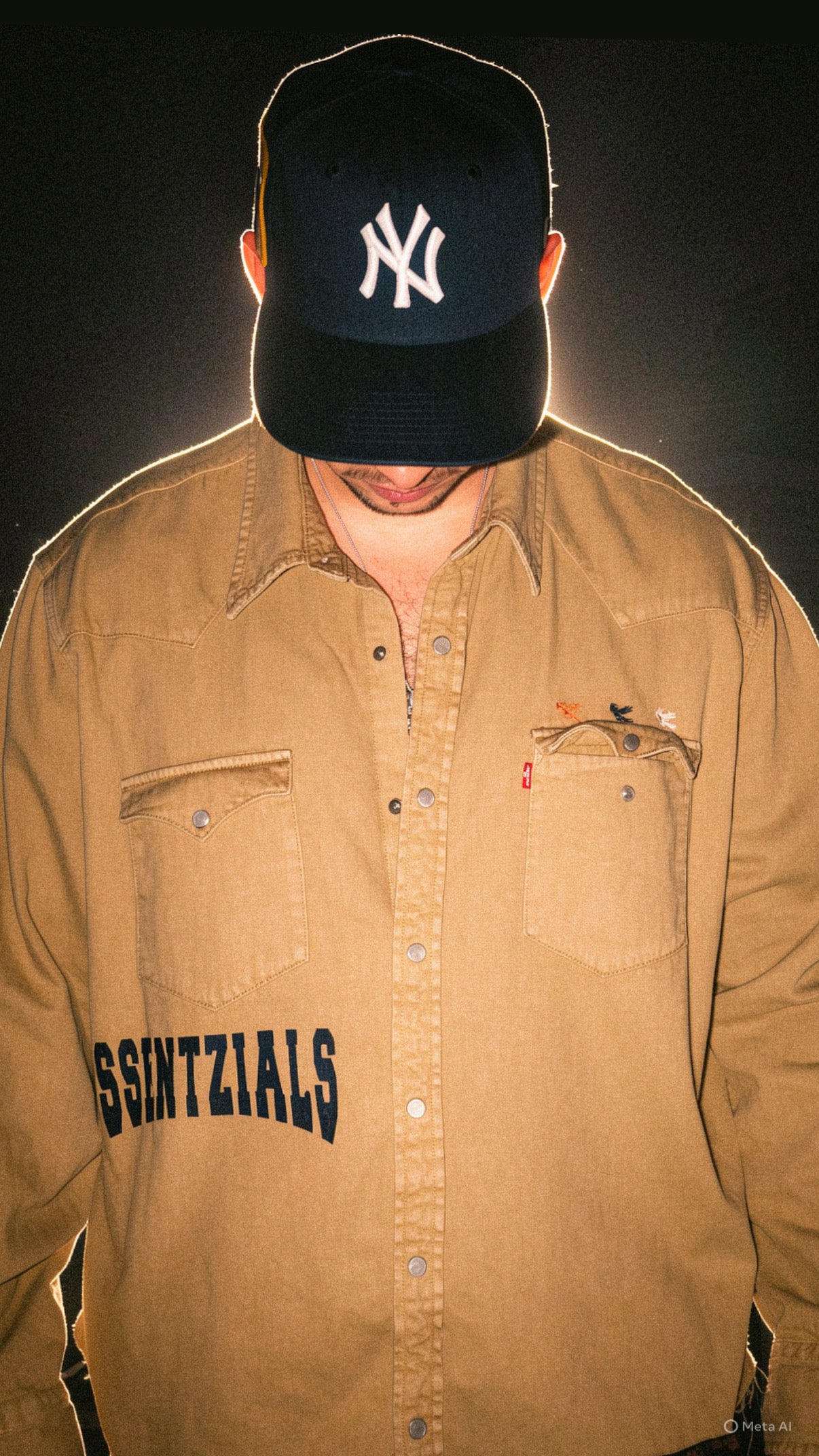 HAND PAINTED PR FLAG BUTTON UP