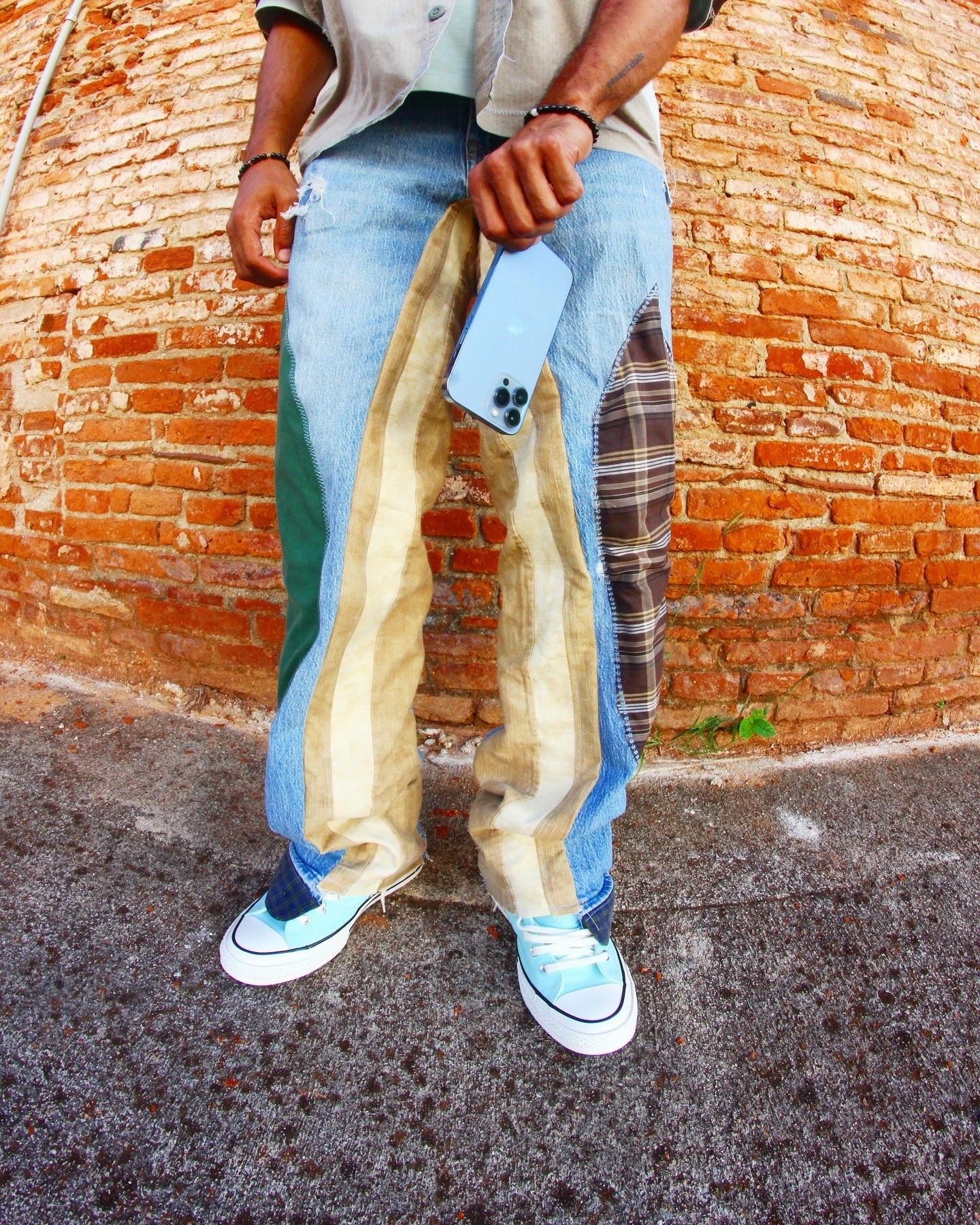 1/1 EXCLUSIVE DRESS JEANS