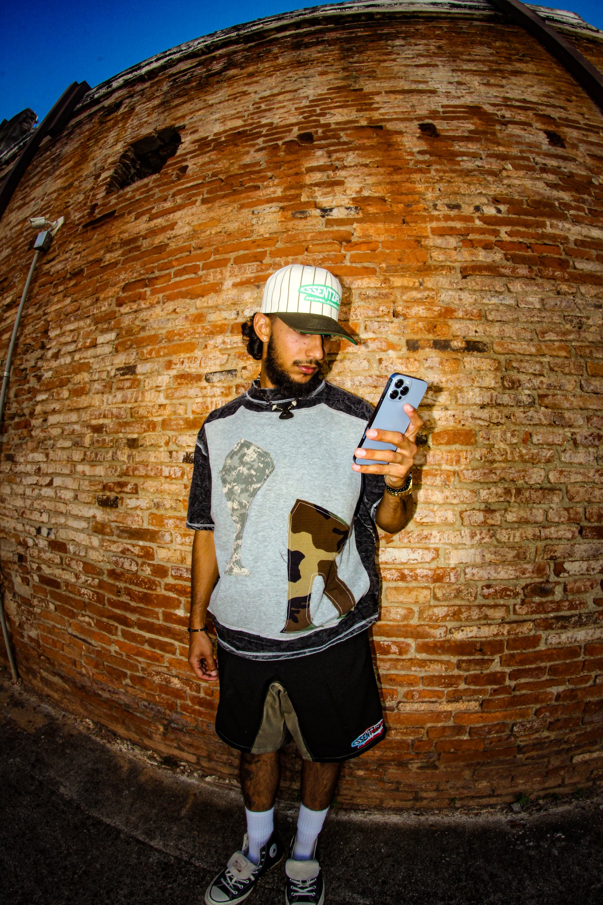 ESSENTZIALS PR EXCLUSIVE DOUBLE TEE