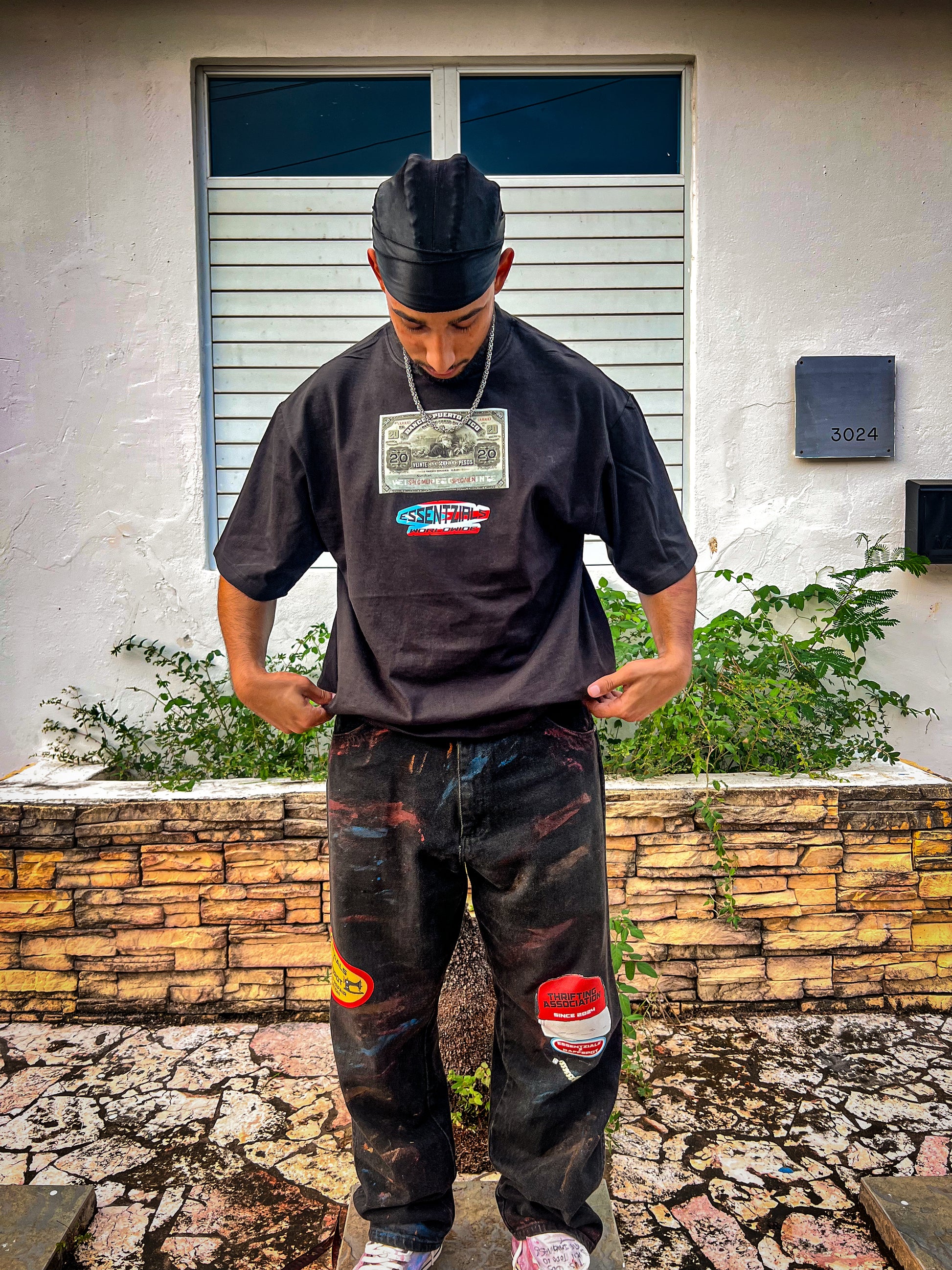 PESO DE PERRE BLACK TEE