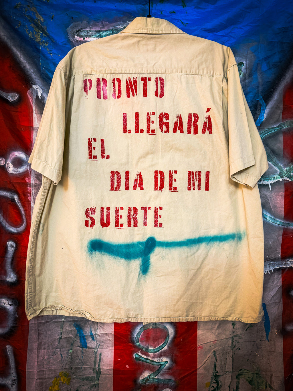 PRONTO LLEGARÁ EL DÍA DE MI SUERTE BUTTON UP