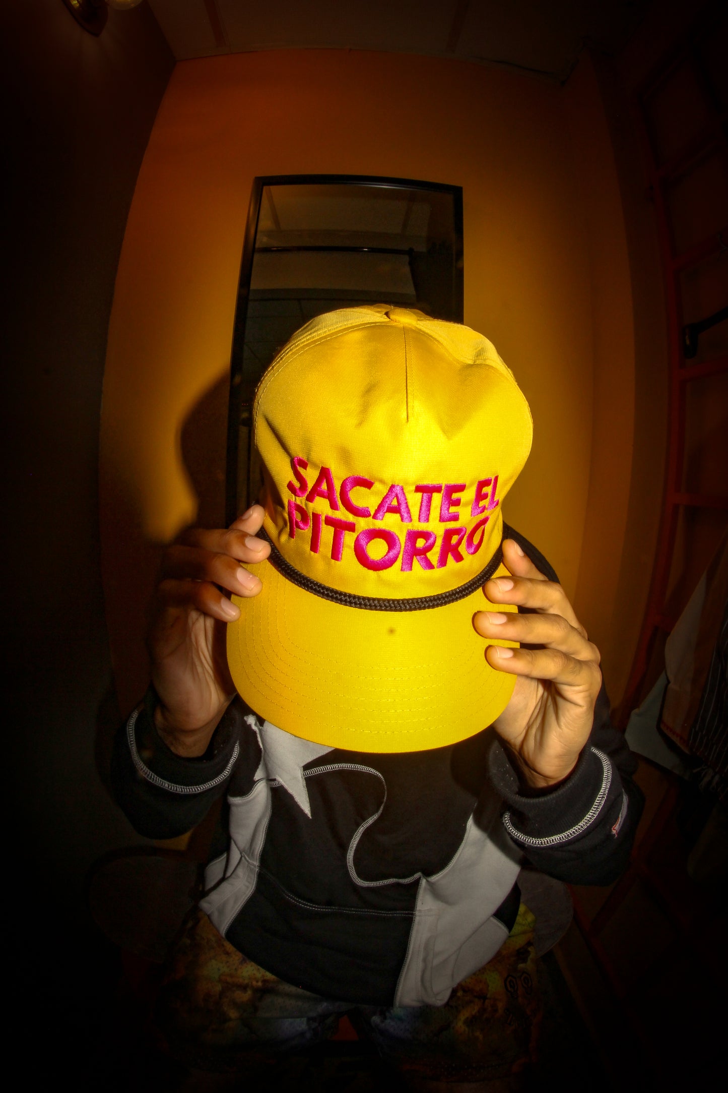 SACATE EL PITORRO BASIC CAP