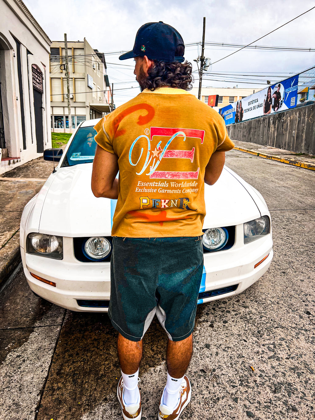 EL UNDERDOG TANK TOP
