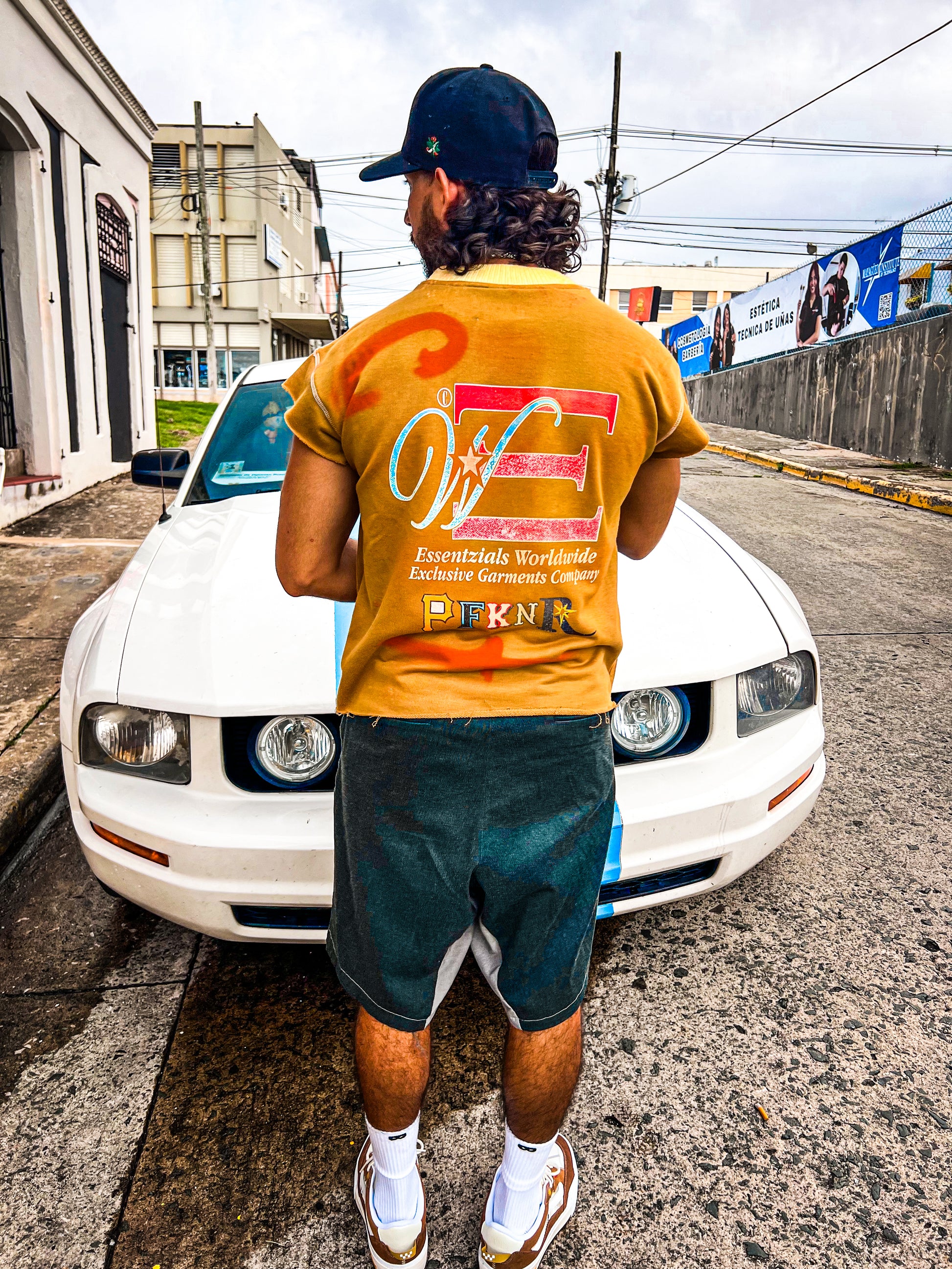 EL UNDERDOG TANK TOP