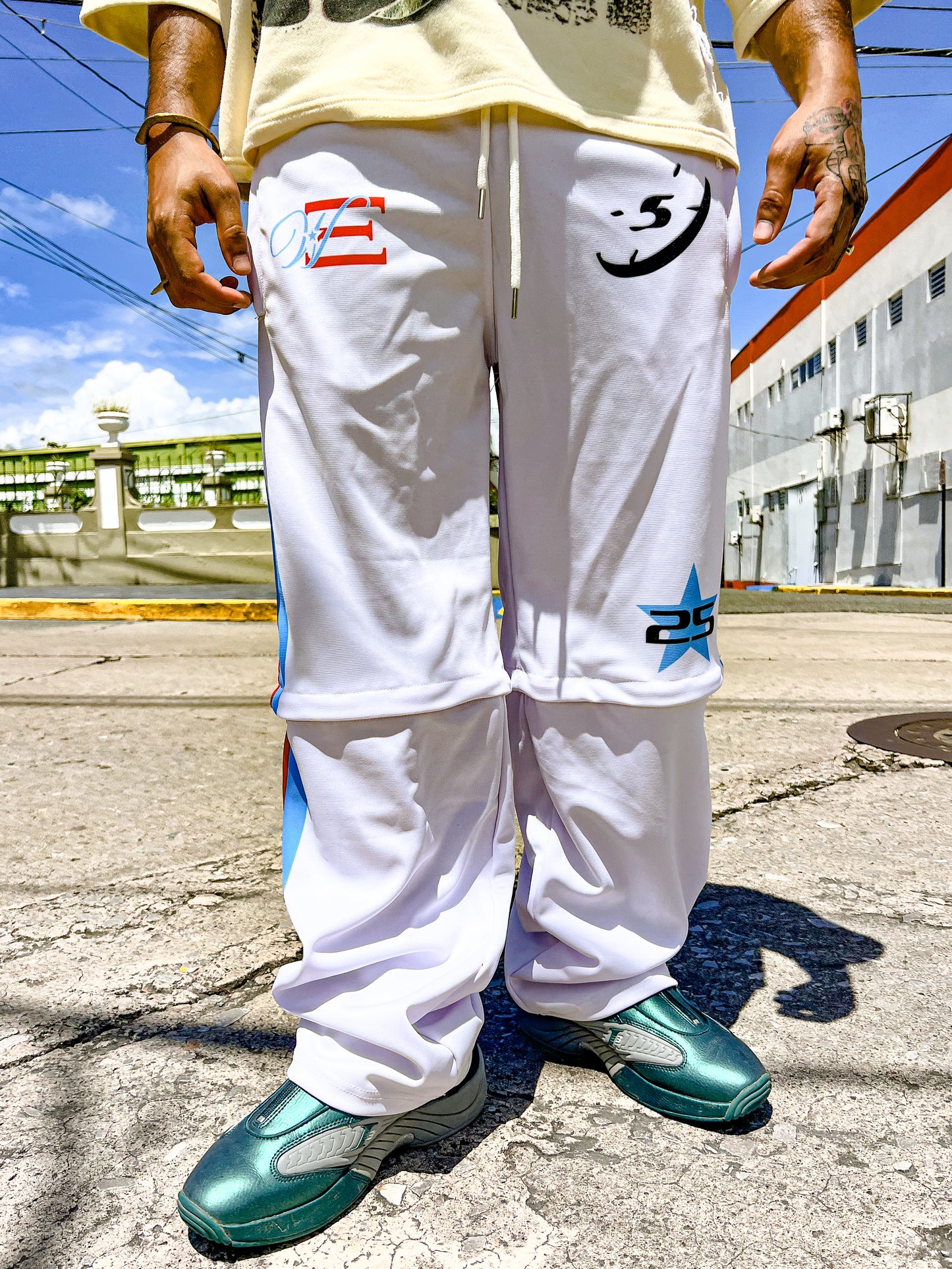 TIME IS LIMITED ESSENTZIALS CONVERTIBLE TRACK PANTS