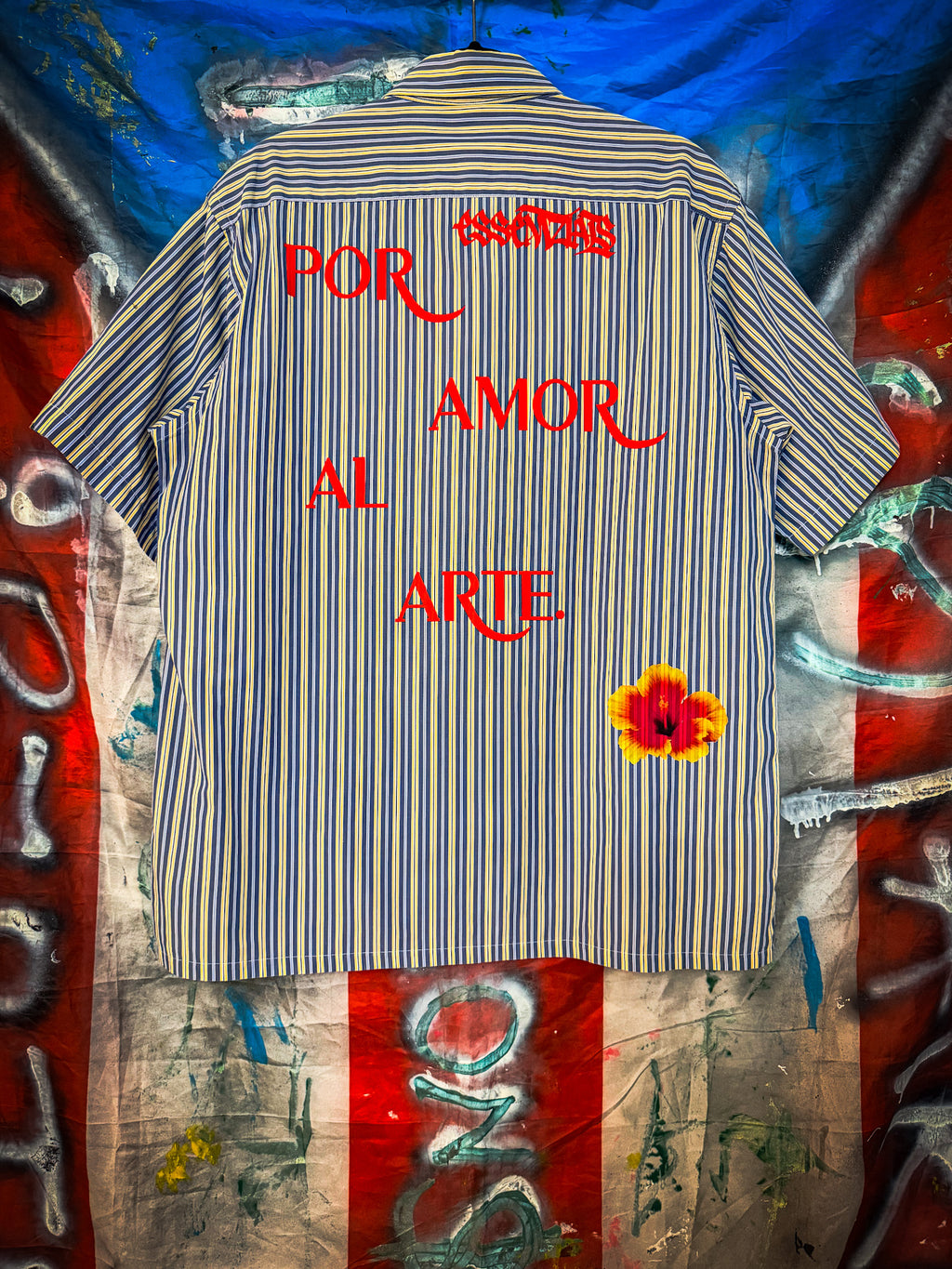 POR AMOR AL ARTE BUTTON UP