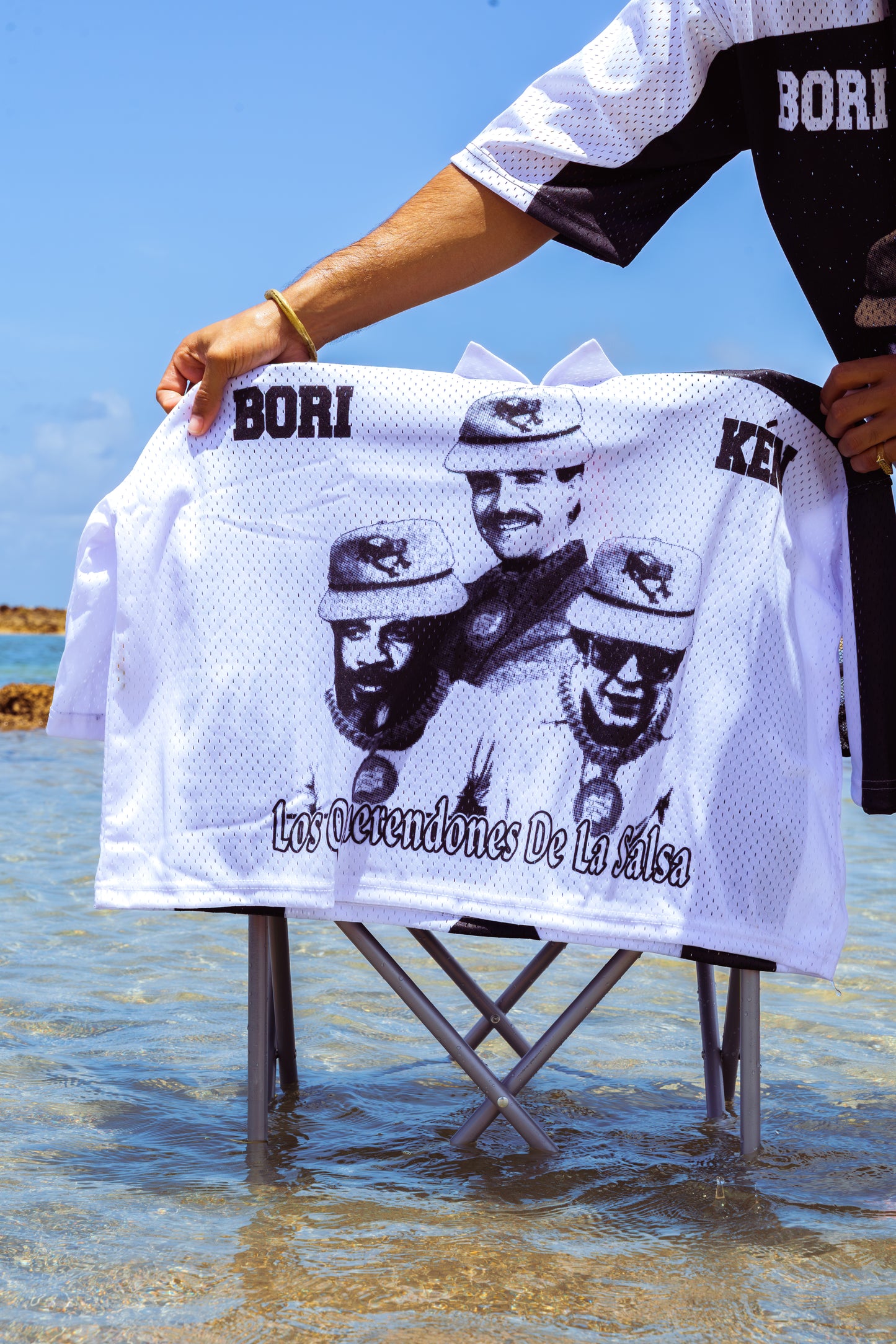 LOS QUERENDONES DE LA SALSA B&W FLAG JERSEY