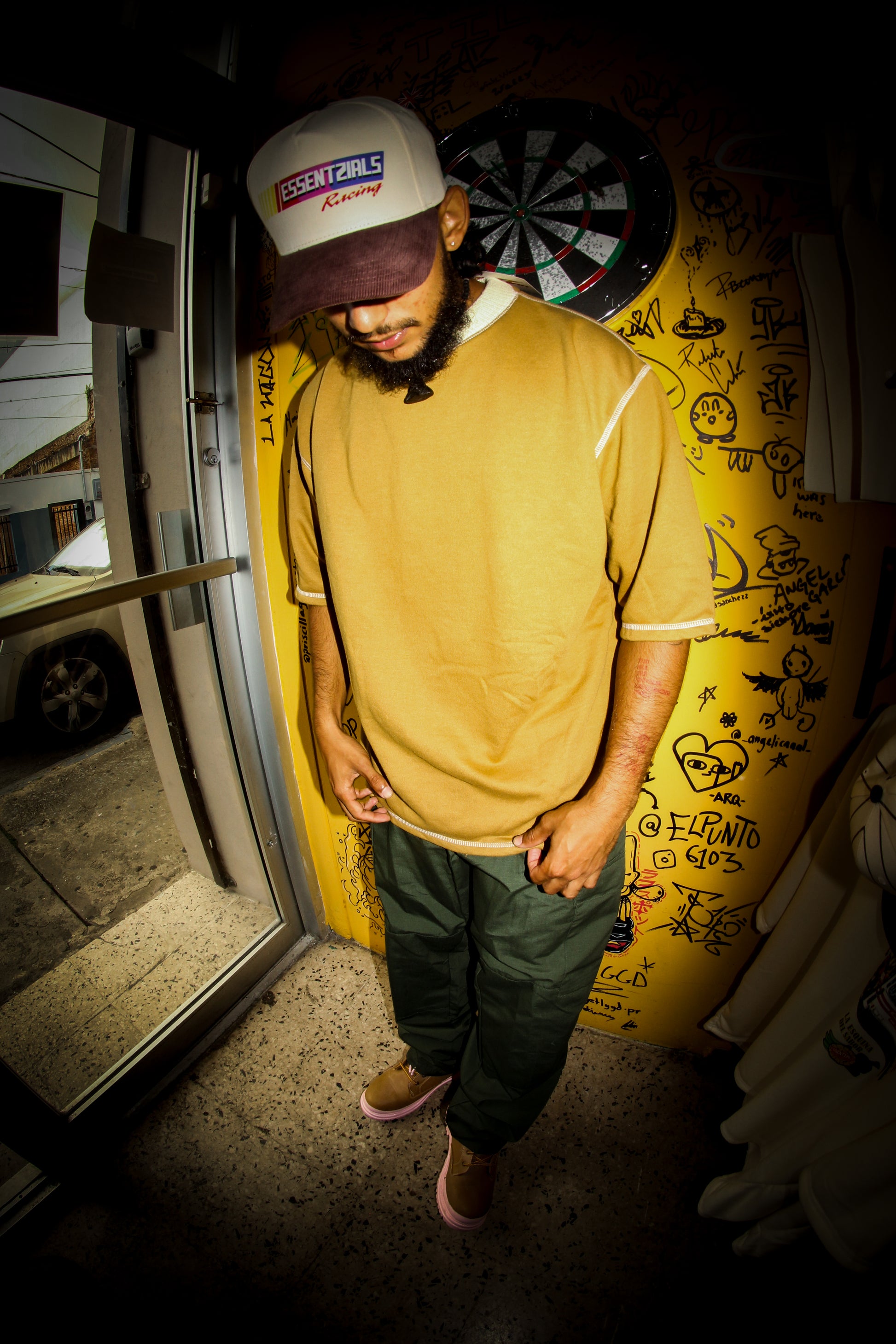 ESSENTZIALS BASIC TEES