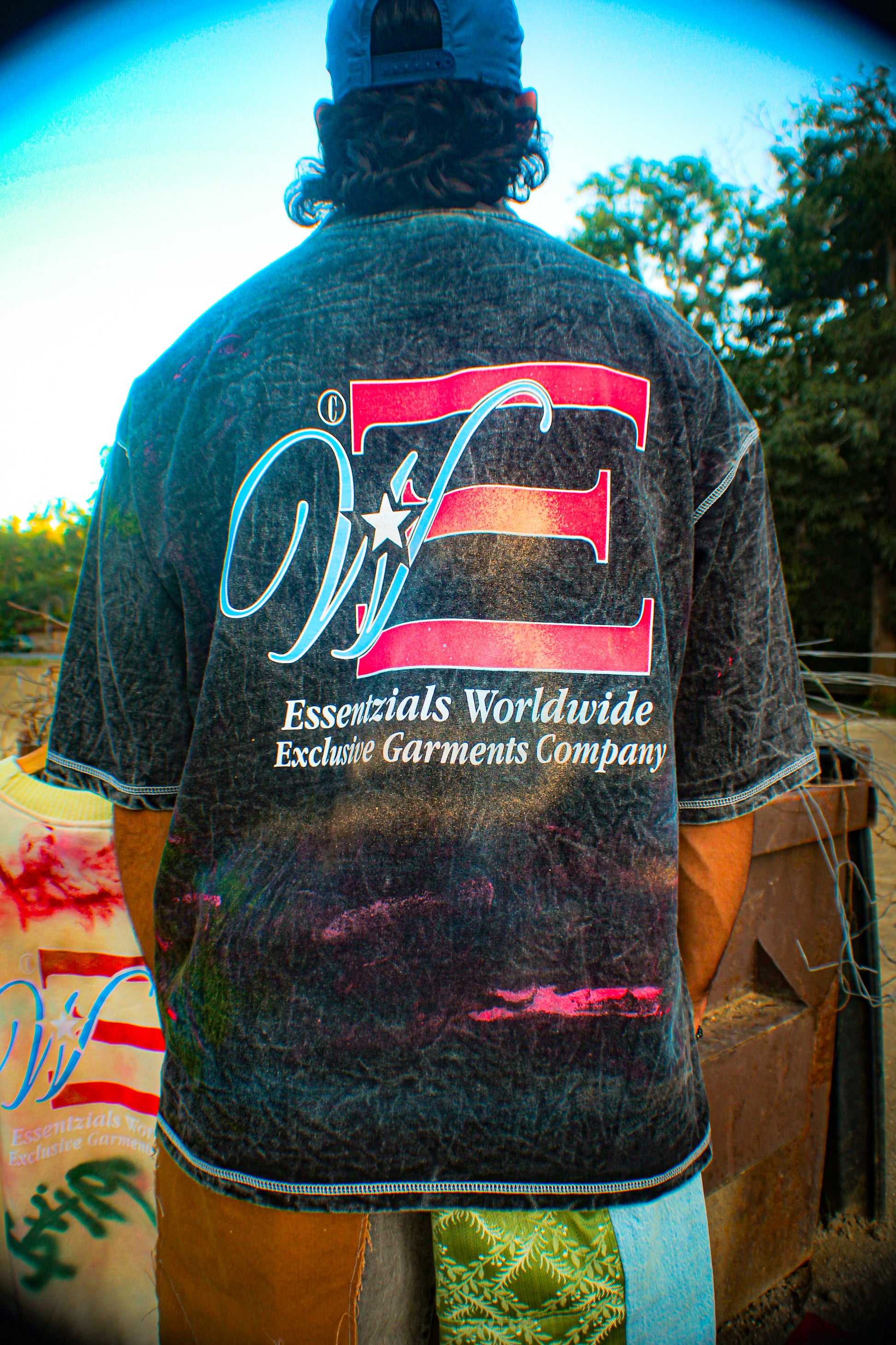 EXCLUSIVE HAND PAINTED AMAPOLA TEE