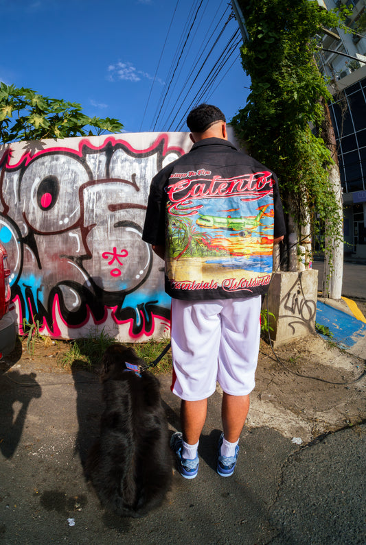 WELCOME TO THE CALENTON BLACK BUTTON TEE