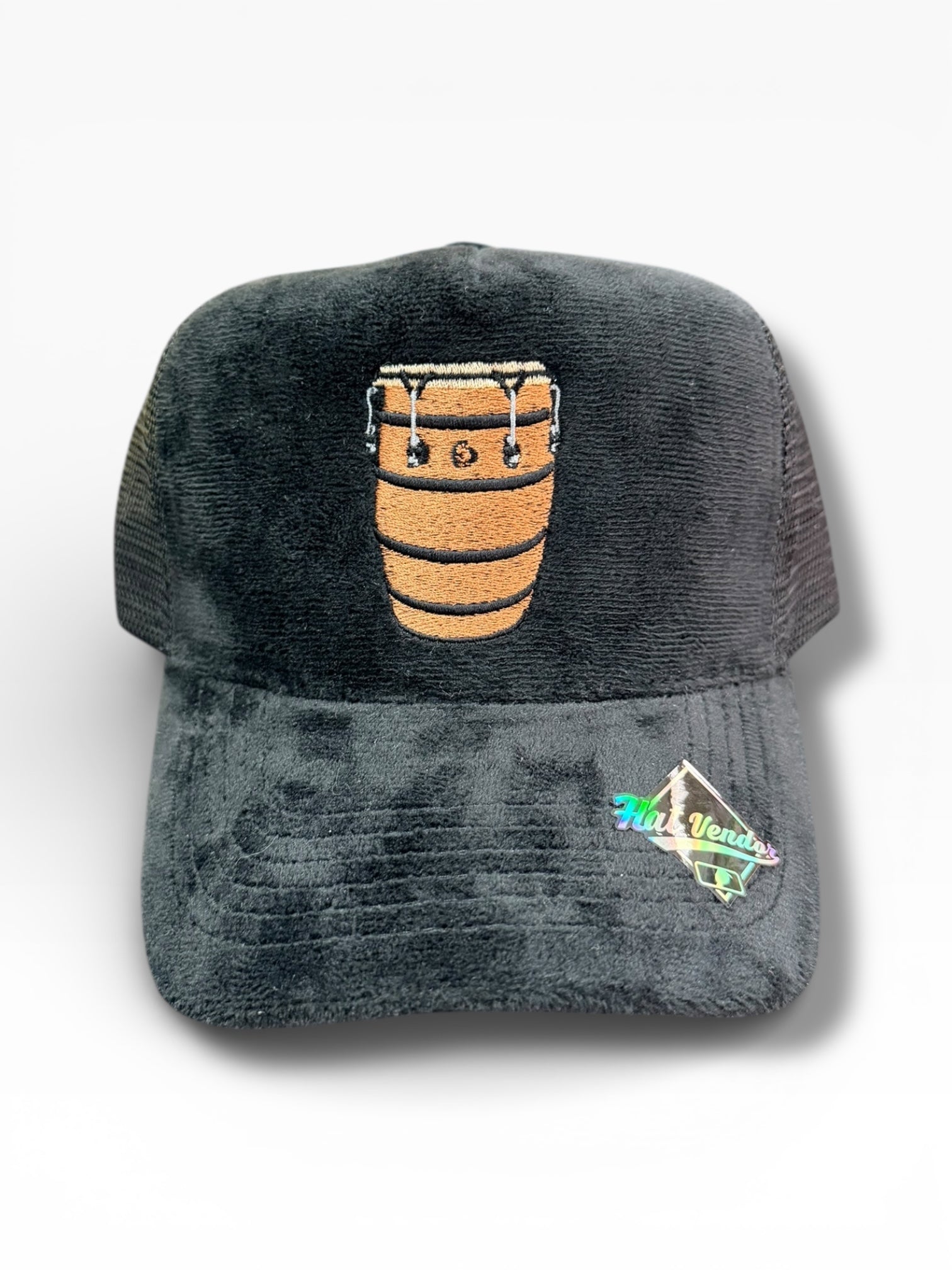 BARRIL DE BOMBA TRUCKER HAT