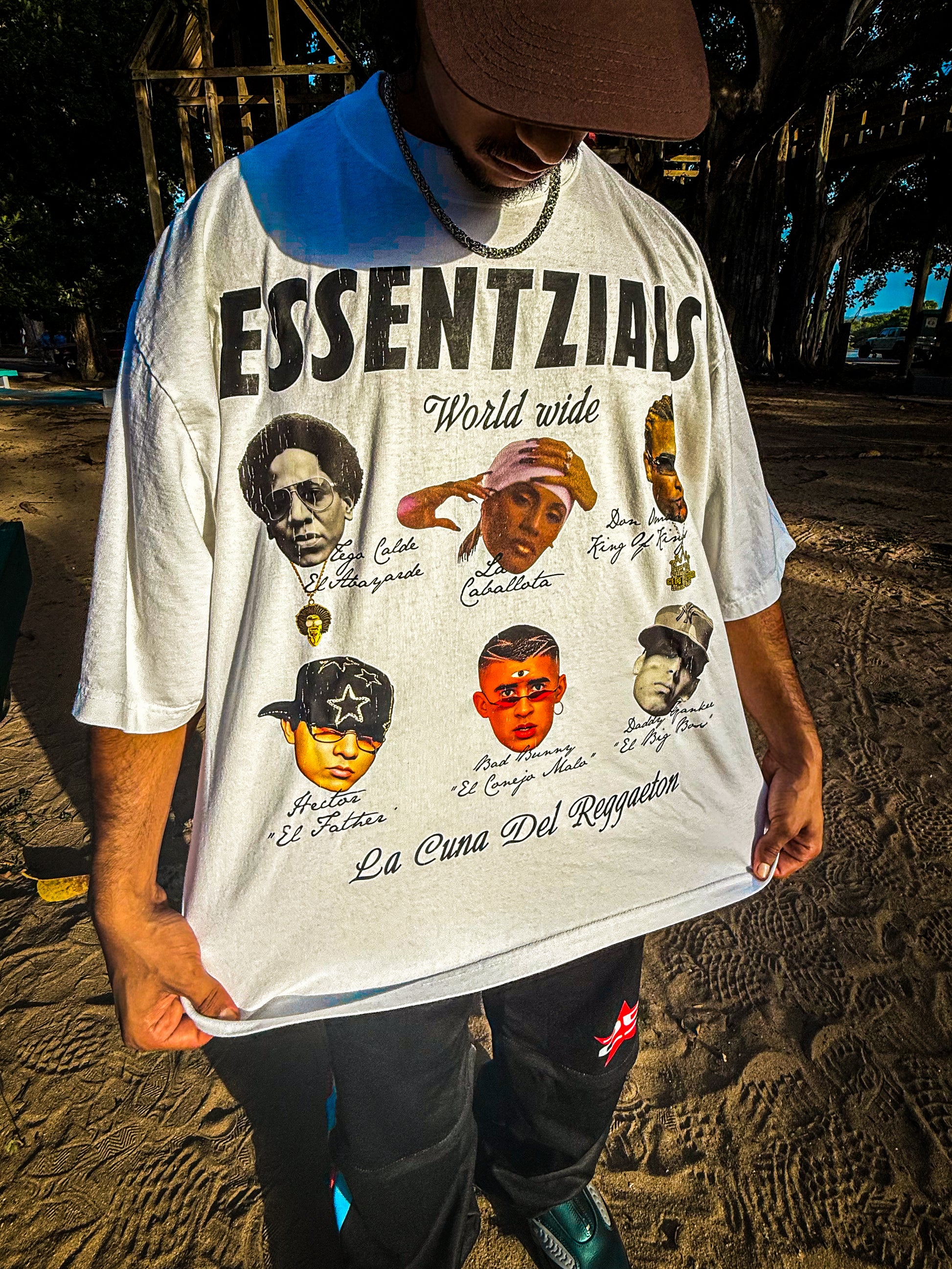 LA CUNA DEL REGUETON BAD BUNNY EDITION WHITE TEE