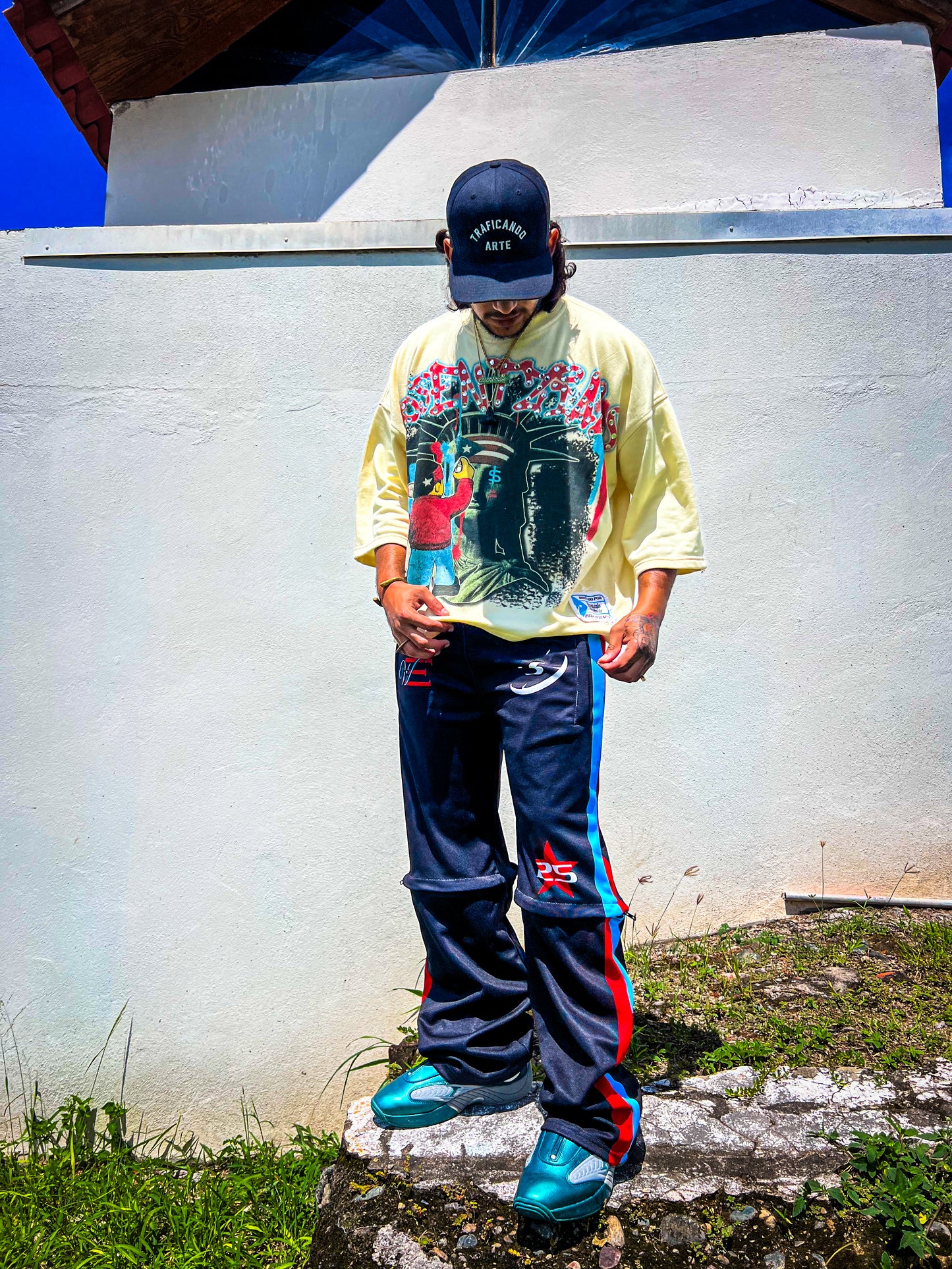 TIME IS LIMITED ESSENTZIALS CONVERTIBLE TRACKPANTS