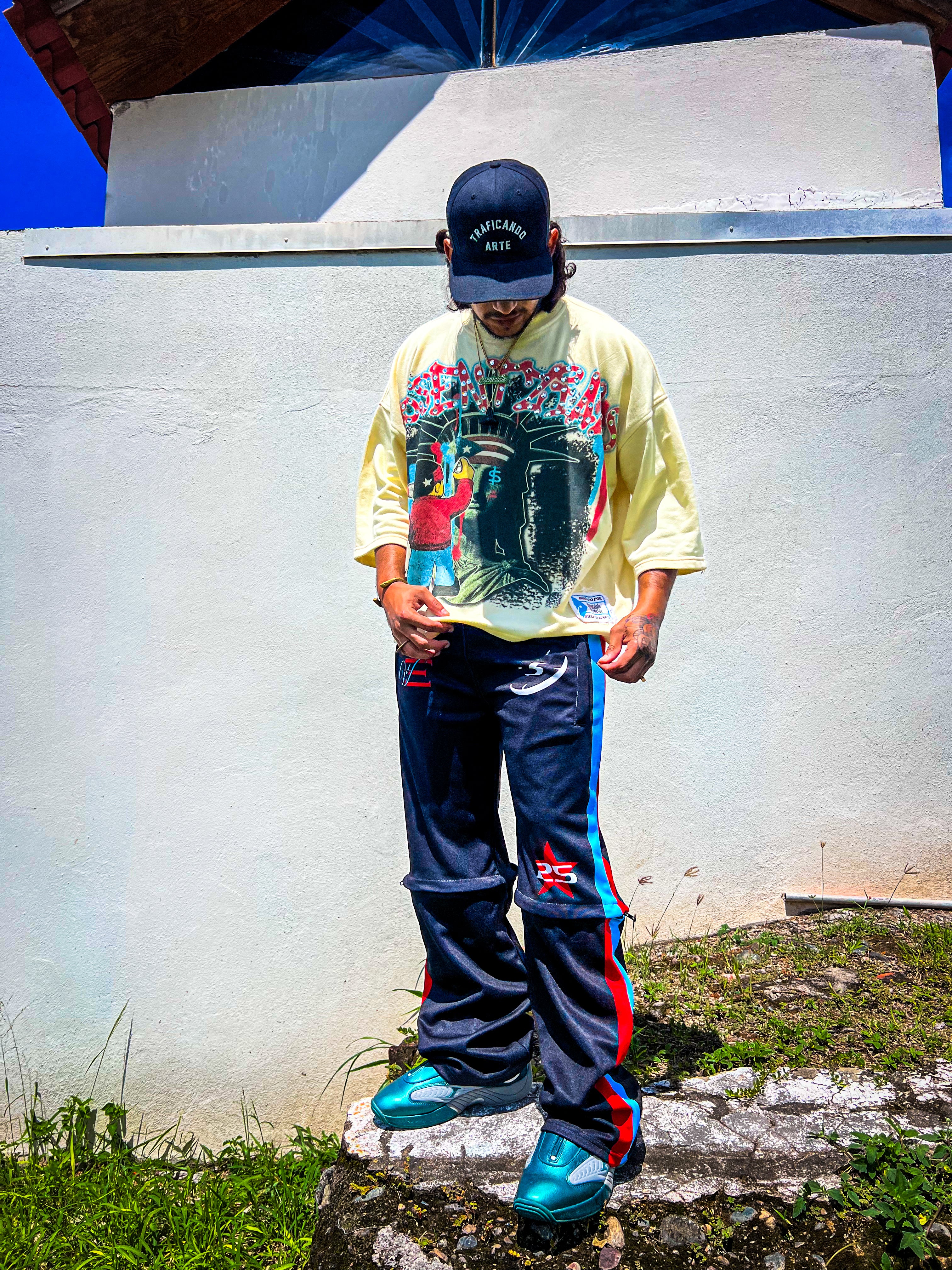 TIME IS LIMITED ESSENTZIALS CONVERTIBLE TRACKPANTS