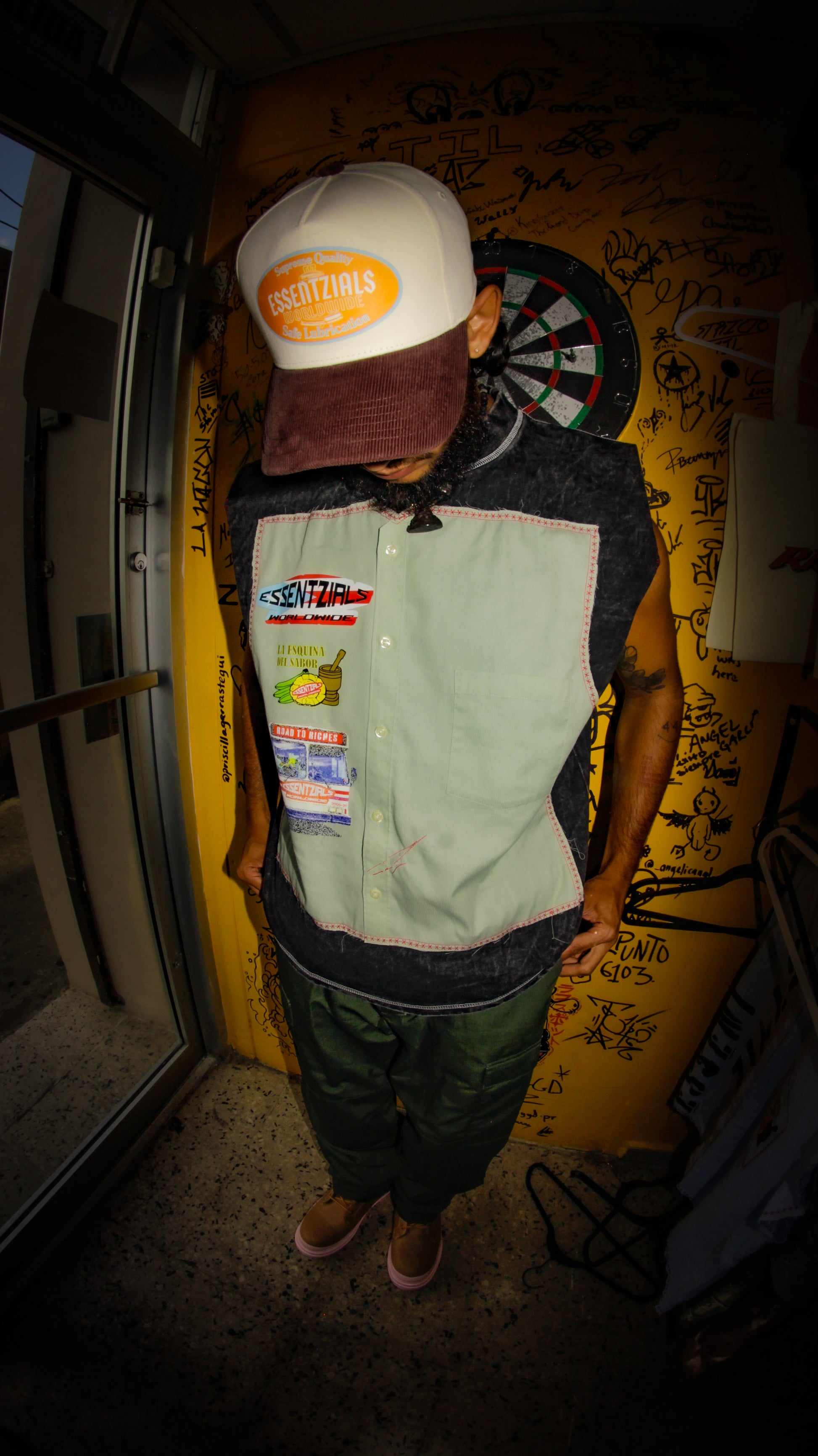 ESSENTZIALS HYBRID BUTTON TANK TOP