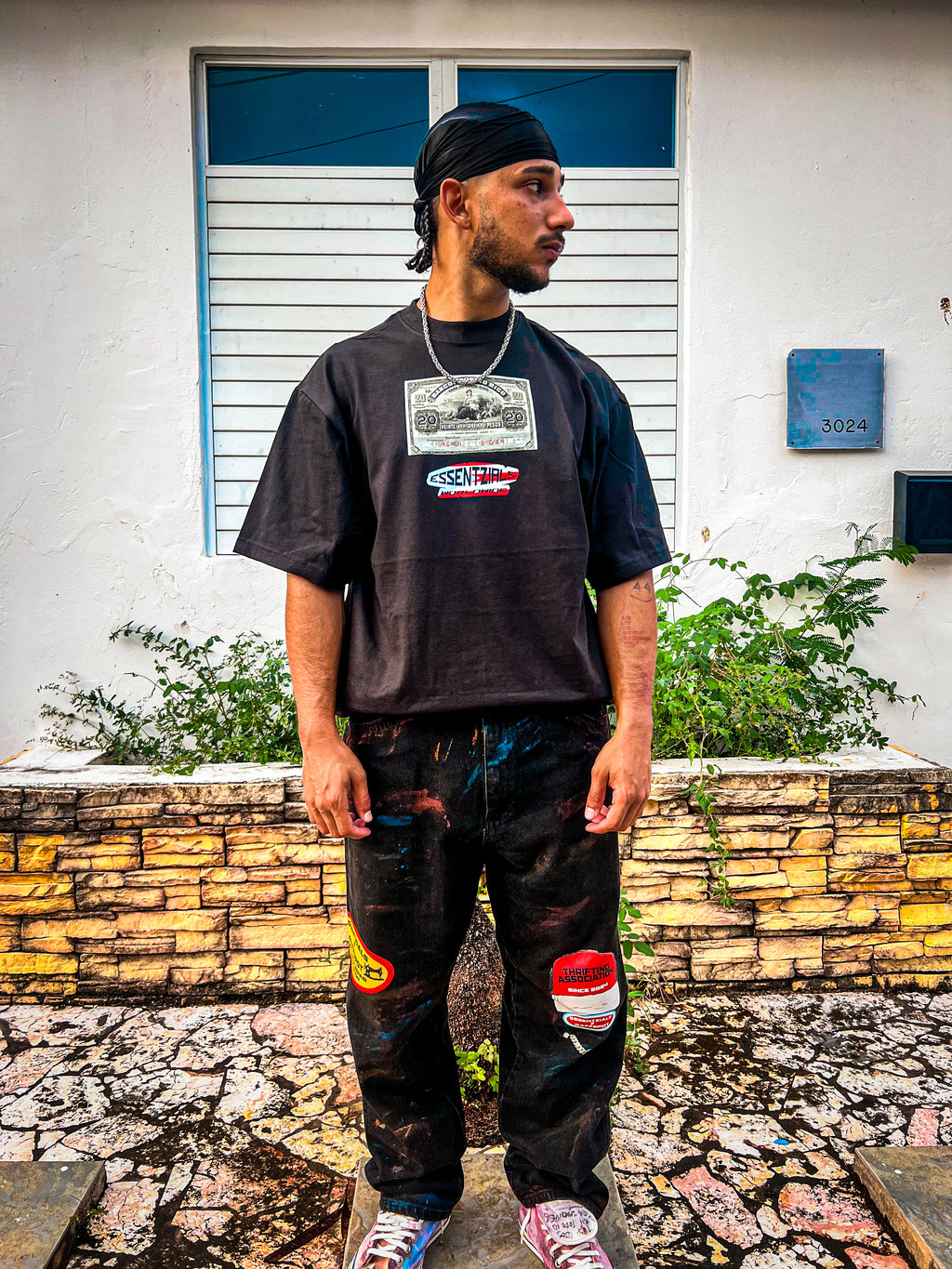 PESO DE PERRE BLACK TEE