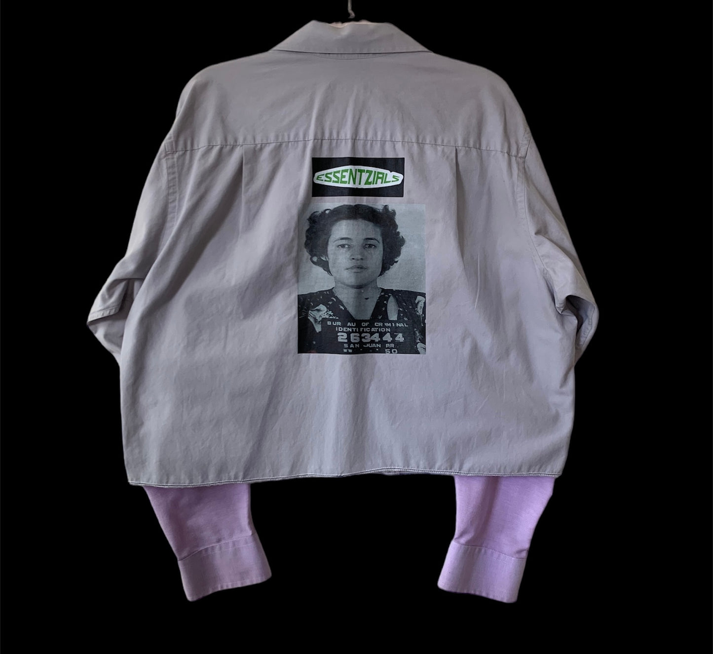 1/1 ESSENTZIALS MUGSHOT LONG SLEEVE