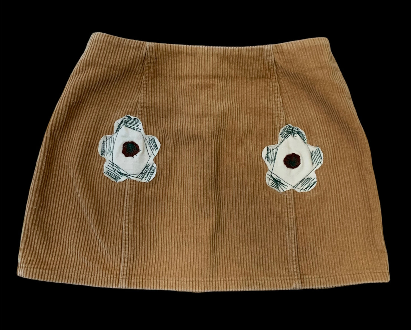 1/1 ESSENTZIALS FLOWER BOOTY SKIRT